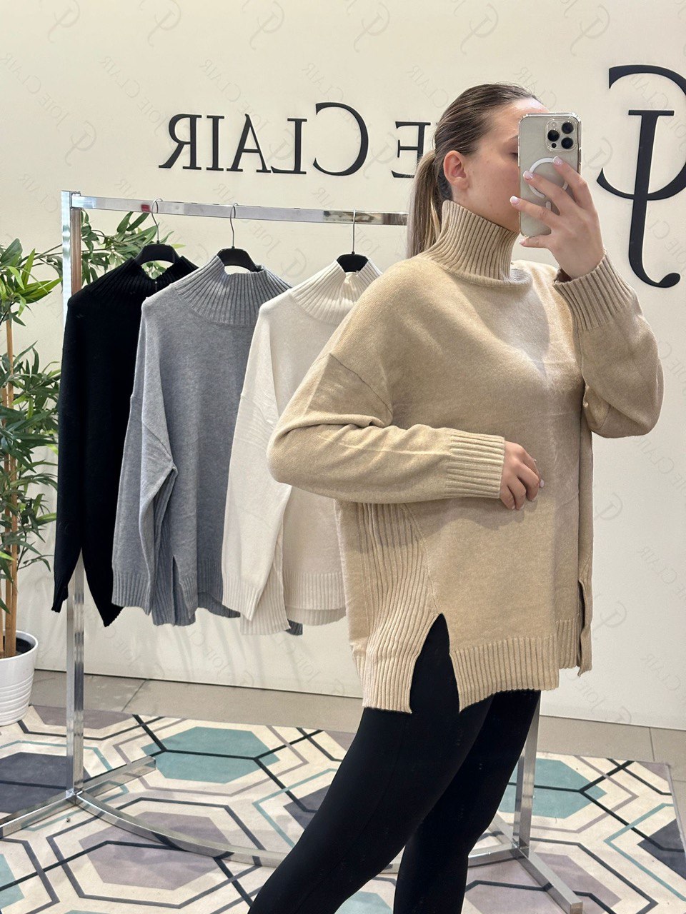 Фото Joie Clair (J-Clair)