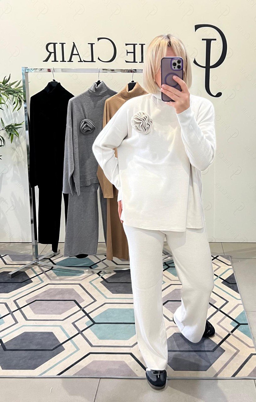 Фото Joie Clair (J-Clair)