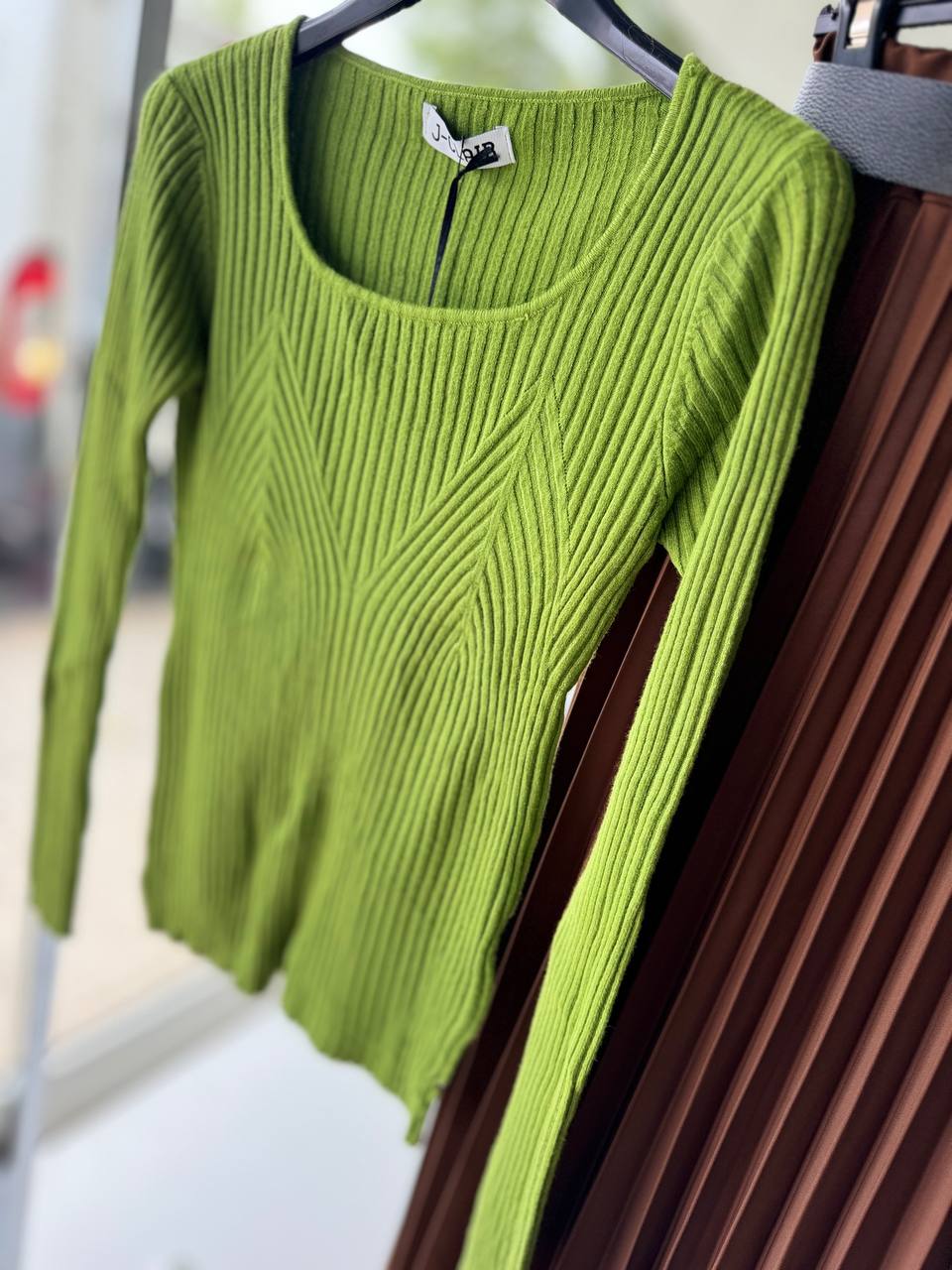 Фото Joie Clair (J-Clair)