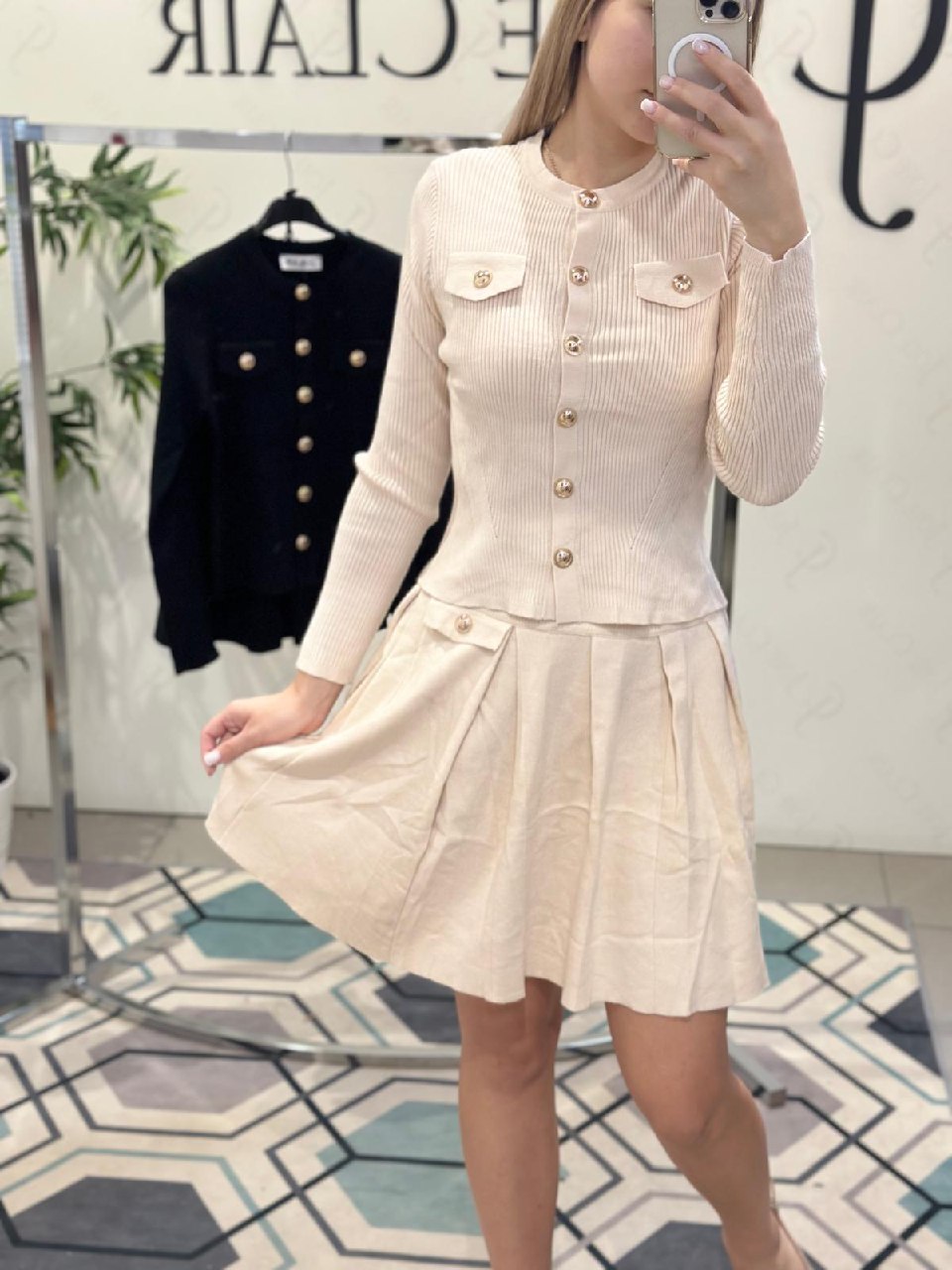 Фото Joie Clair (J-Clair)