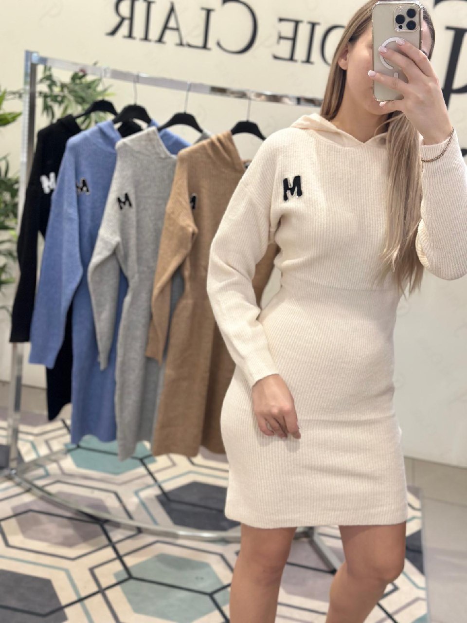 Фото Joie Clair (J-Clair)