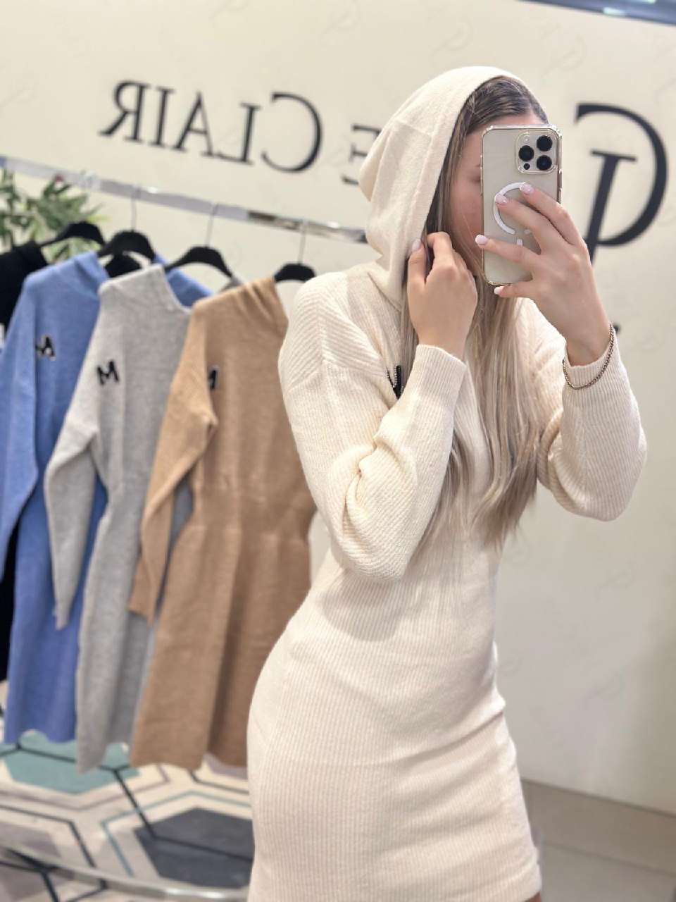 Фото Joie Clair (J-Clair)