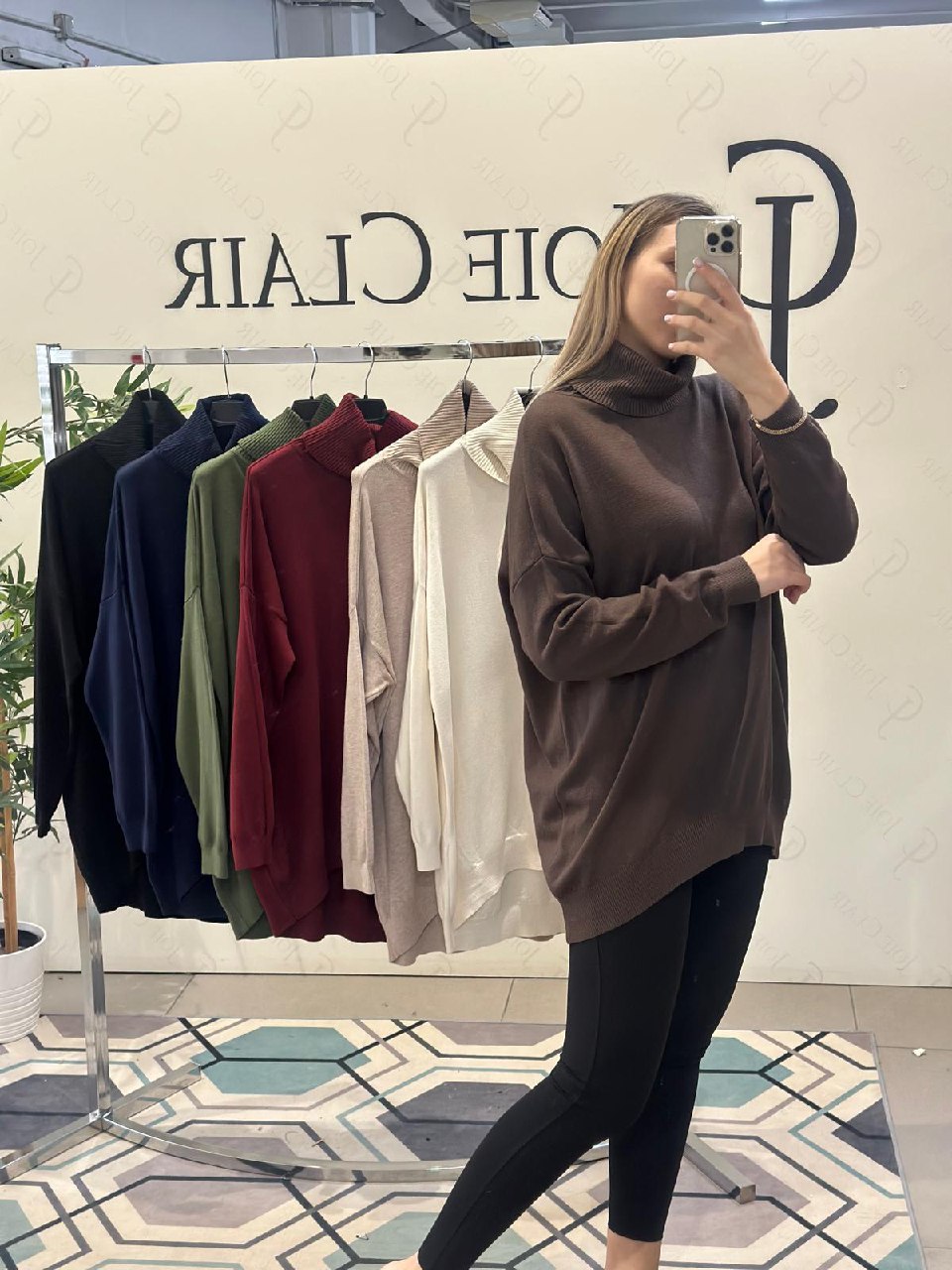 Фото Joie Clair (J-Clair)