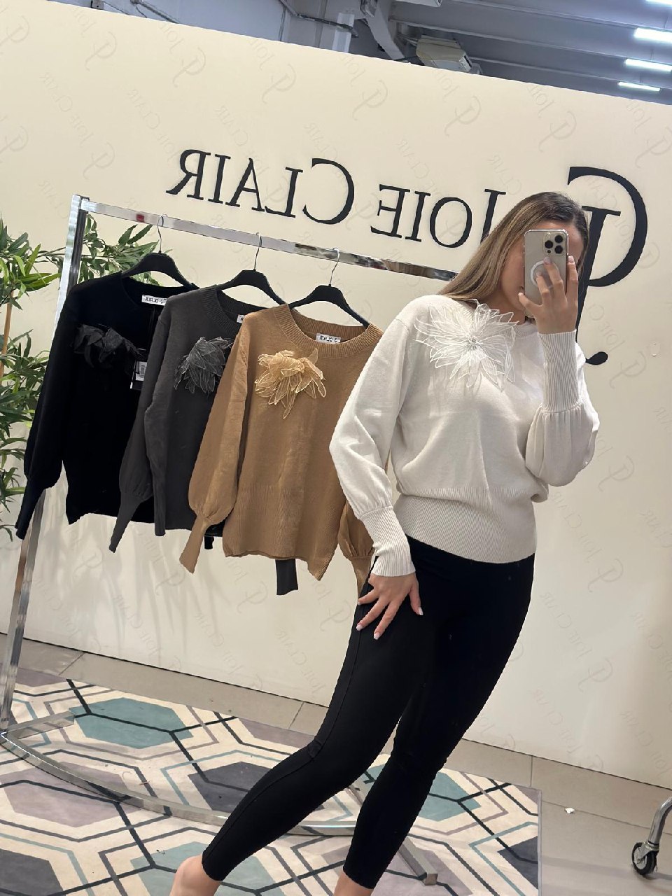 Фото Joie Clair (J-Clair)