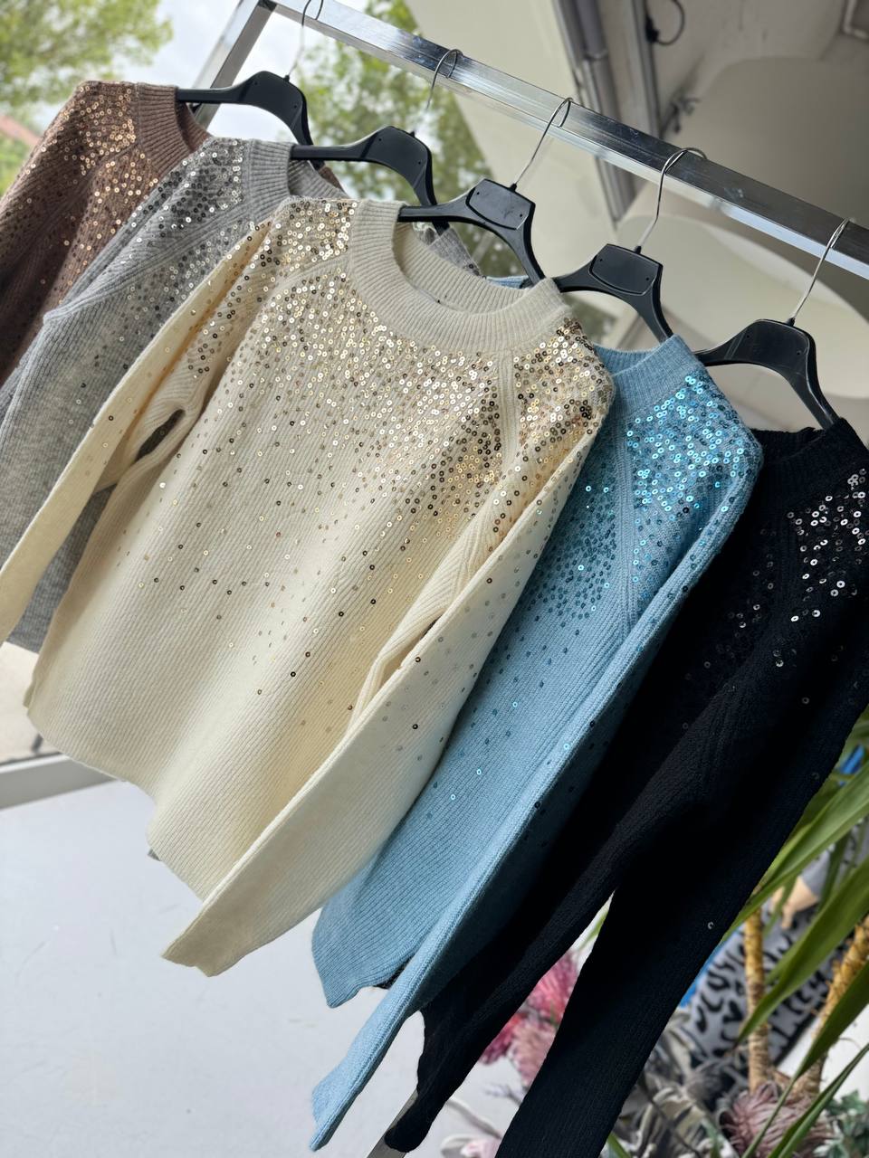 Фото Joie Clair (J-Clair)