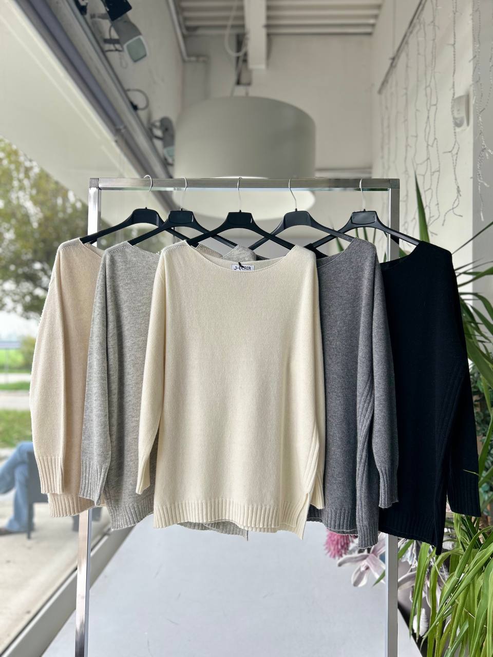 Фото Joie Clair (J-Clair)