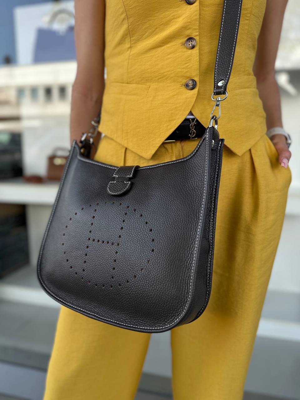 Фото Leather Country