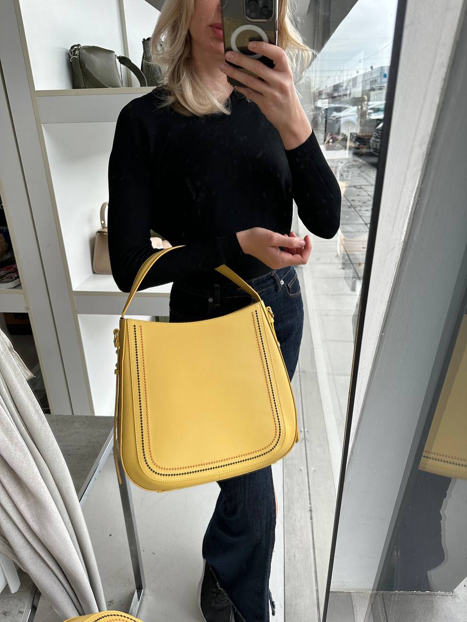 Фото Leather Country