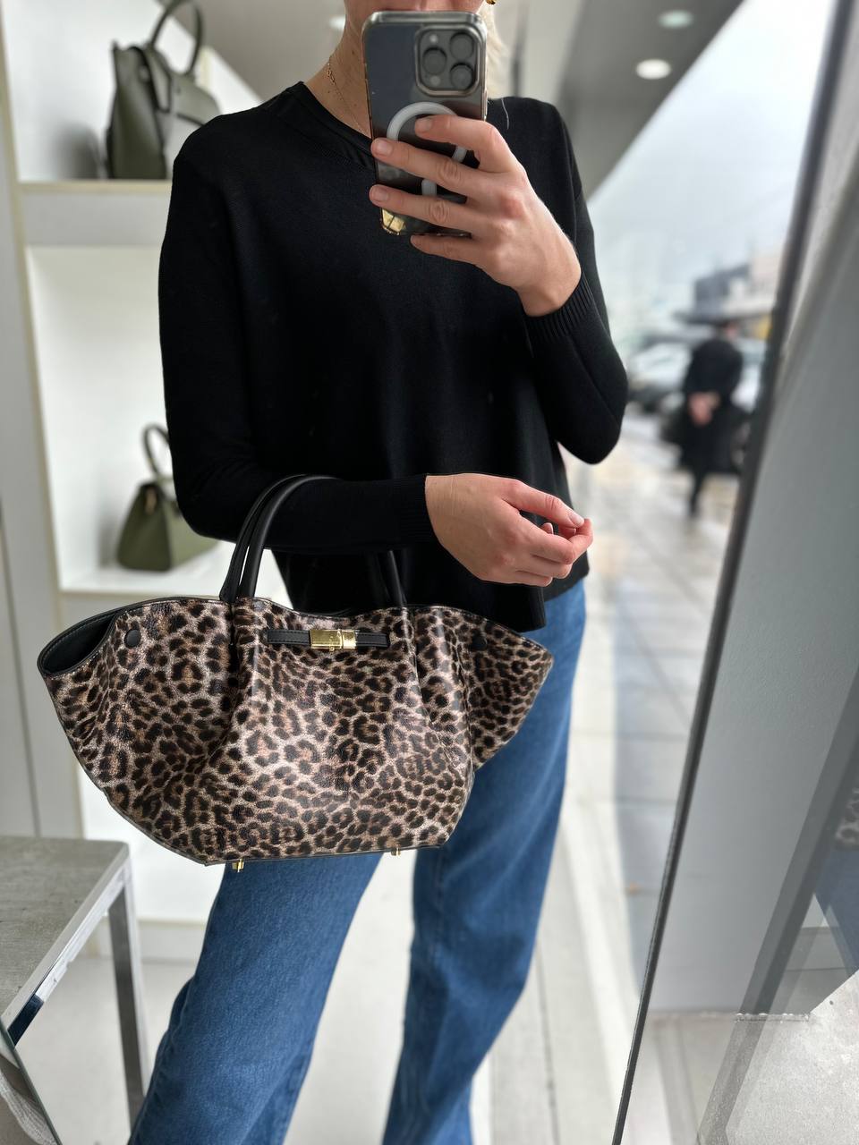 Фото Leather Country