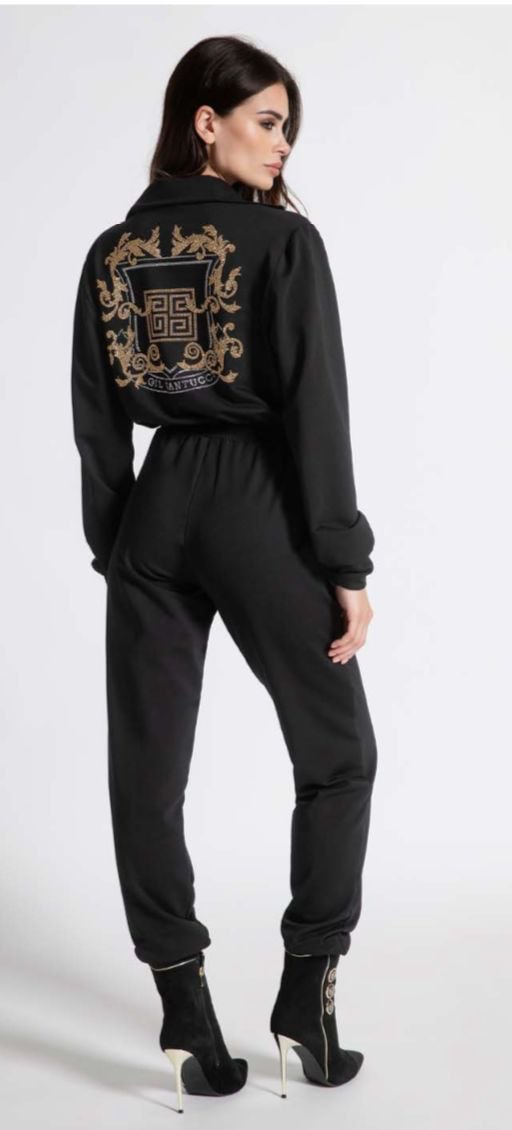 Фото Gil Santucci