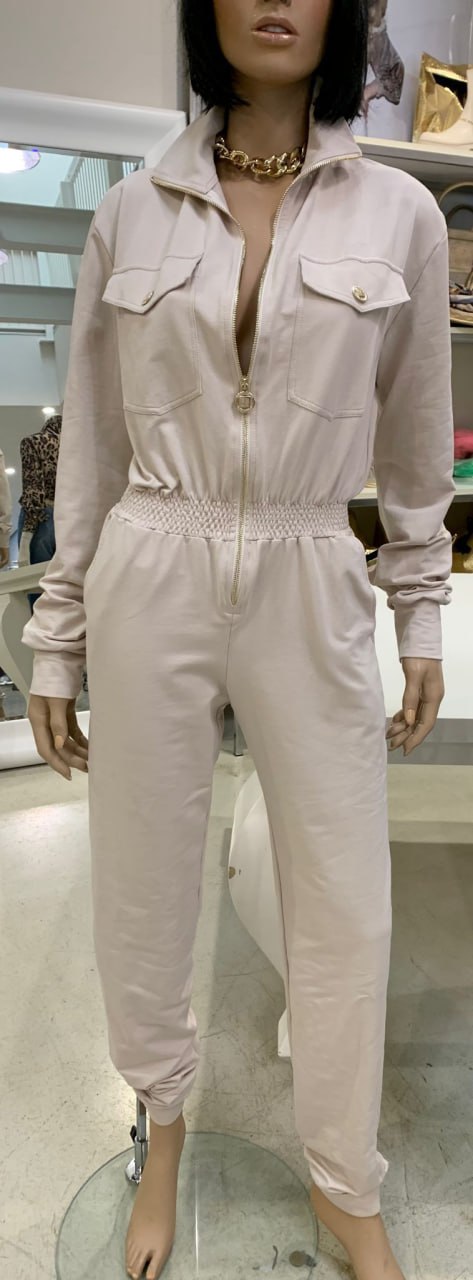 Фото Gil Santucci