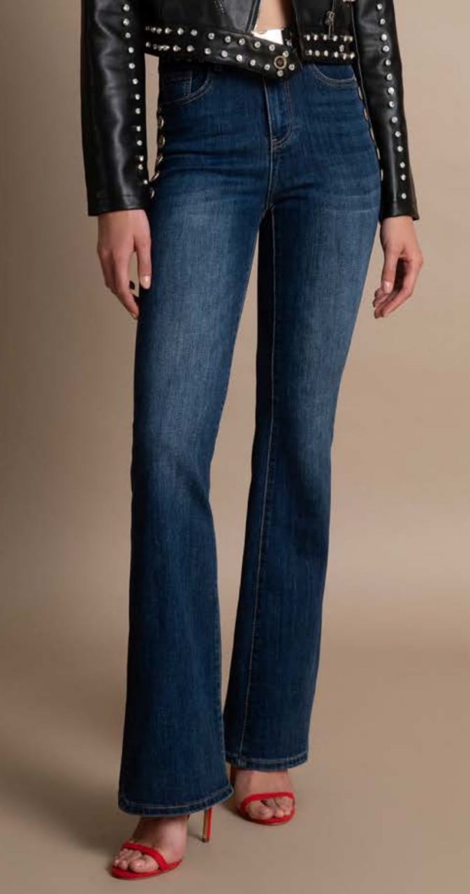 Фото Gil Santucci