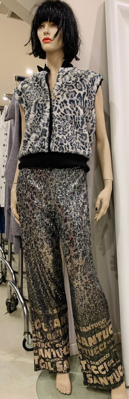 Фото Gil Santucci