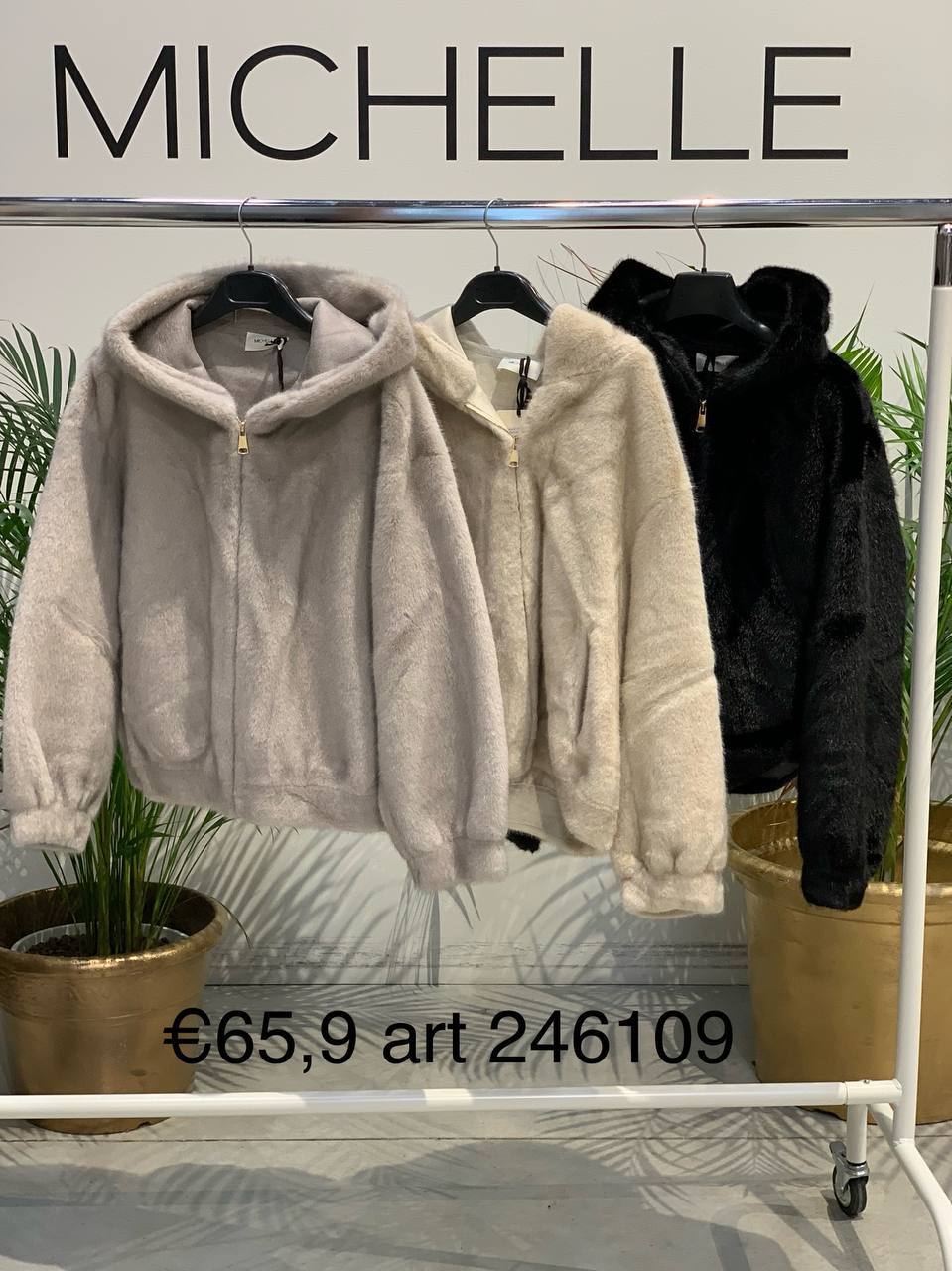 Фото Amelie Follies (Michelle)