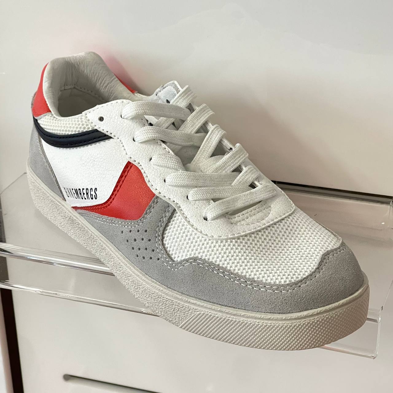 Фото Outlet