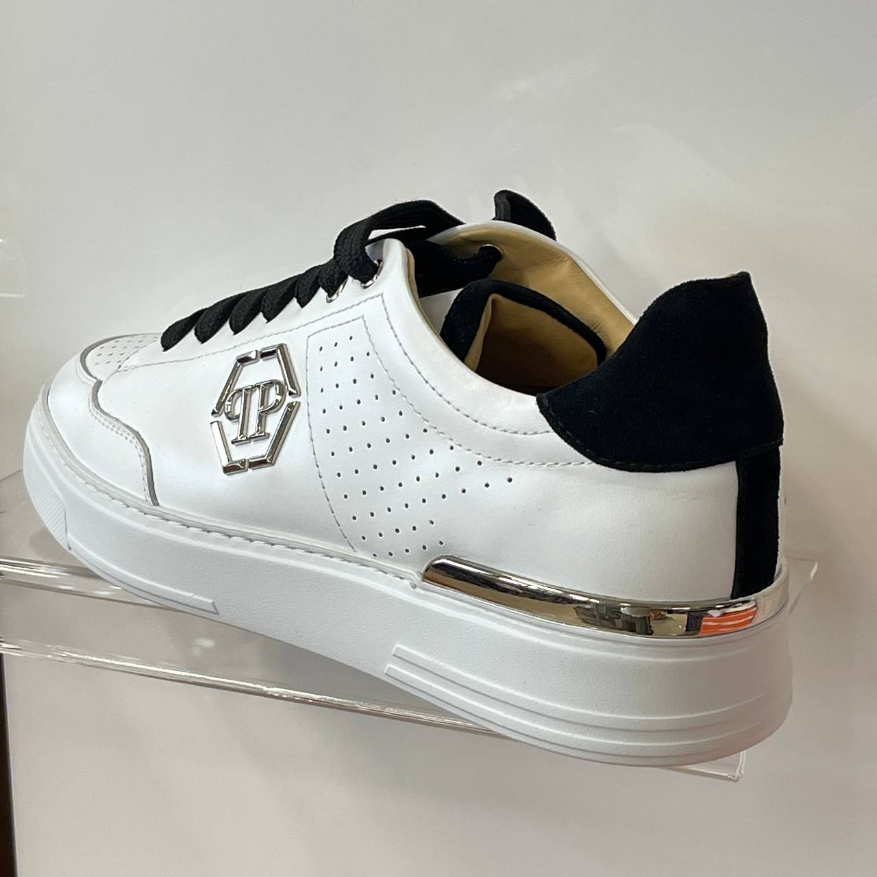Фото Outlet