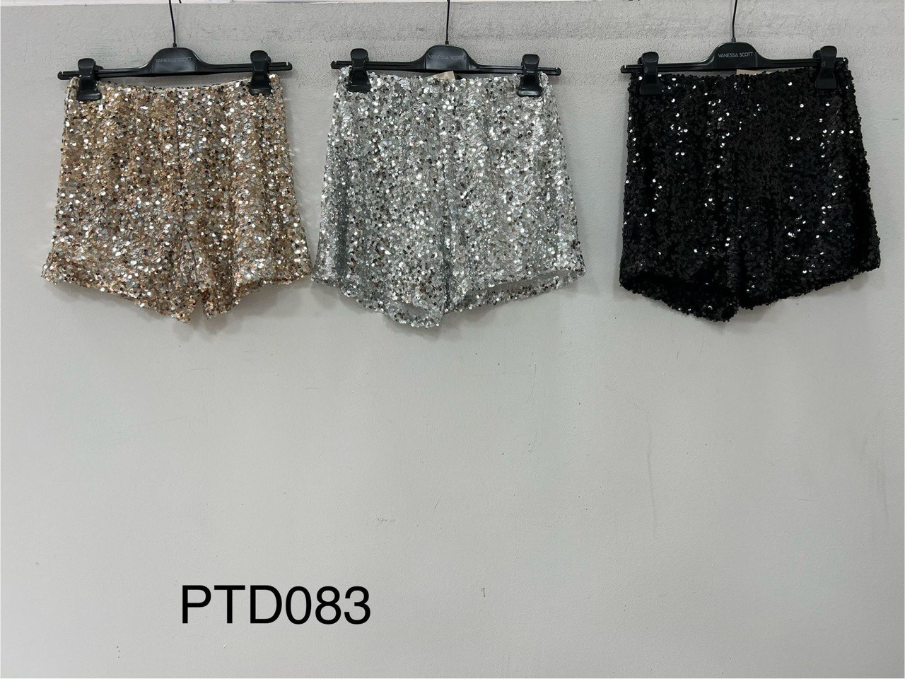 Фото Vanessa Scott