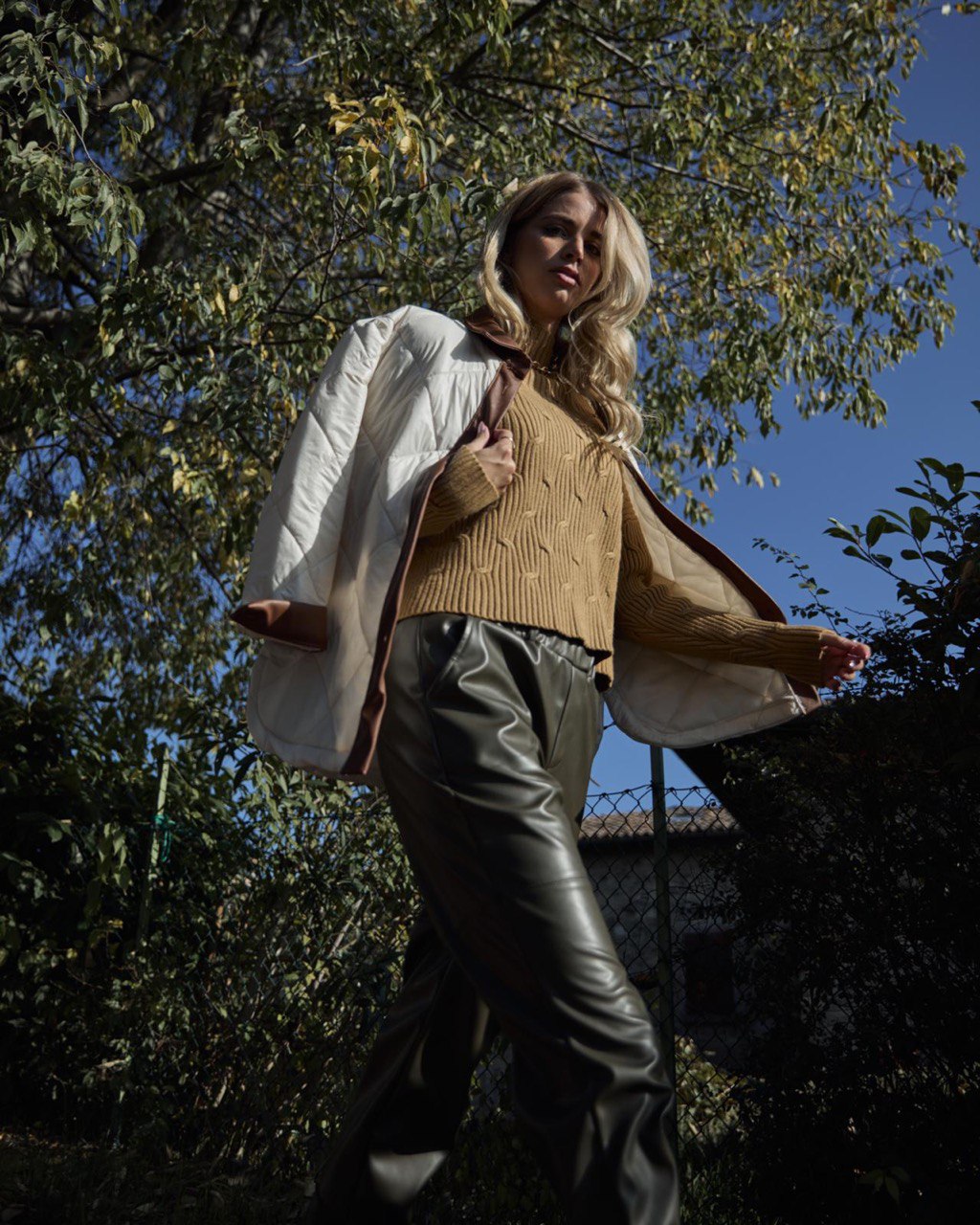 Фото Vanessa Scott