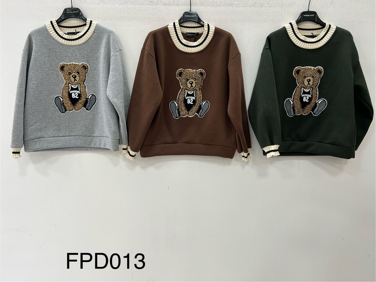 Фото Vanessa Scott