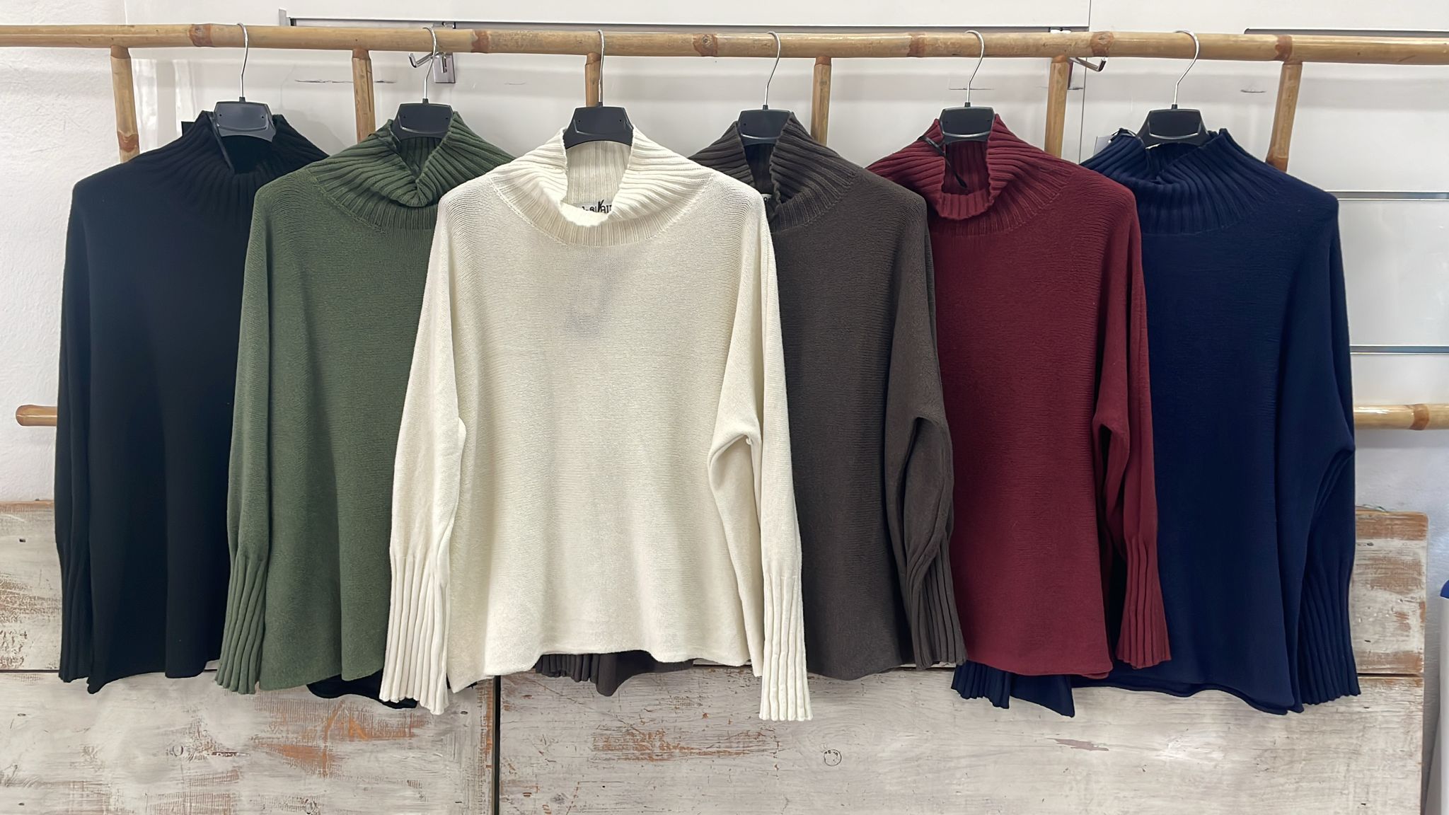 Фото Joie Clair (J-Clair)