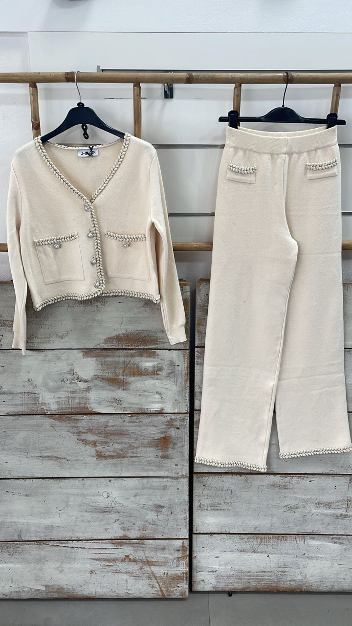 Фото Joie Clair (J-Clair)