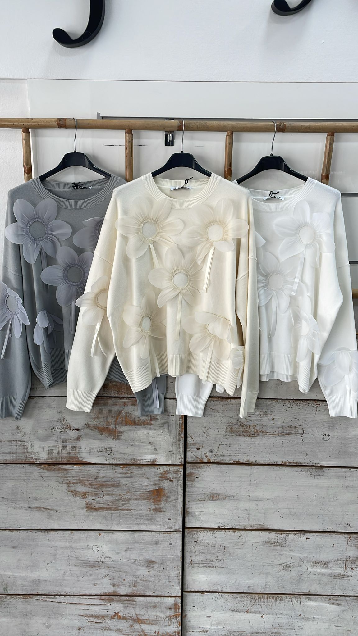 Фото Joie Clair (J-Clair)