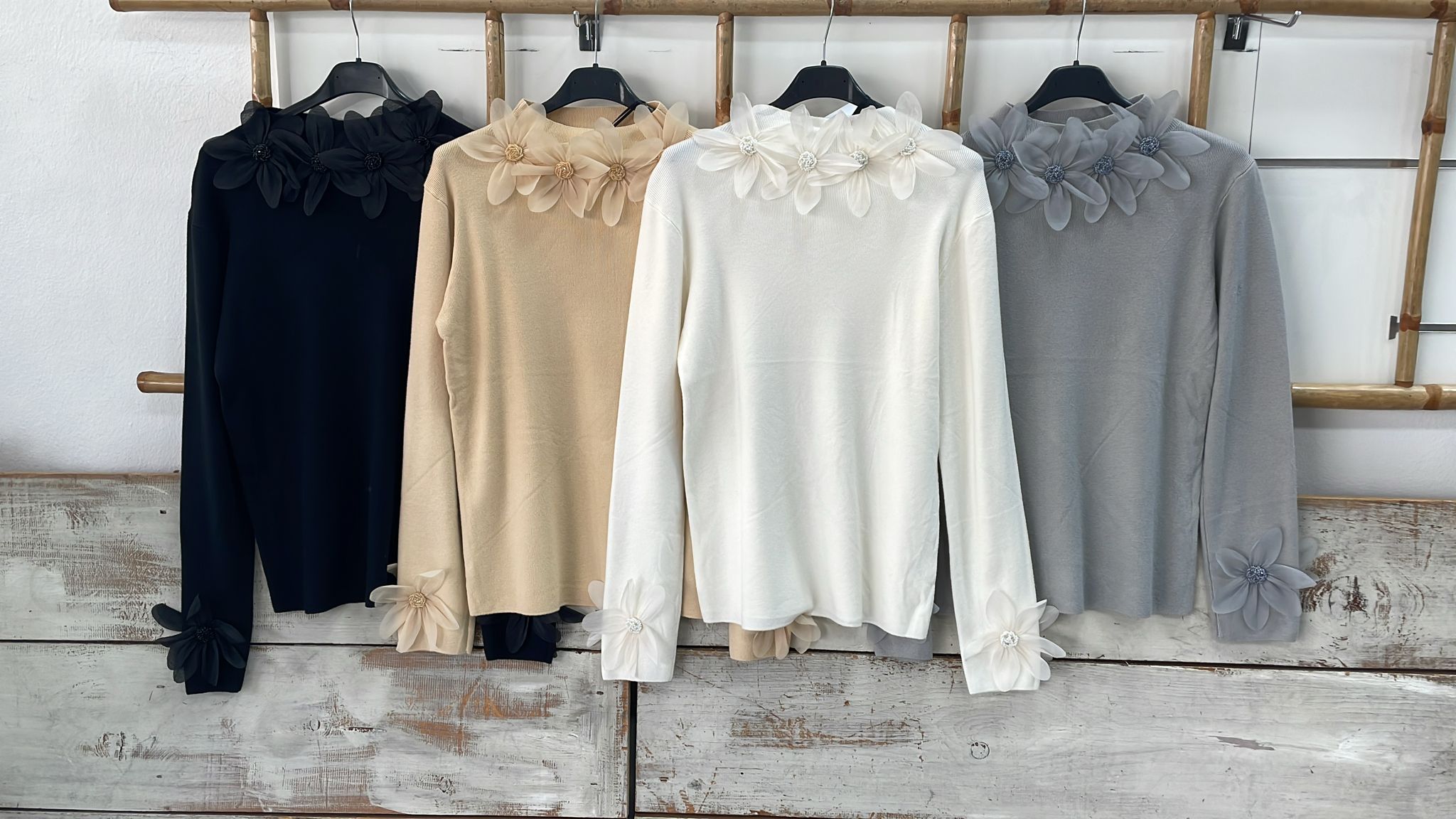 Фото Joie Clair (J-Clair)