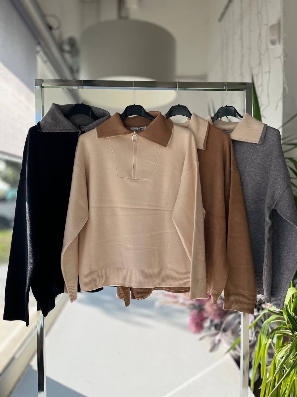 Фото Joie Clair (J-Clair)