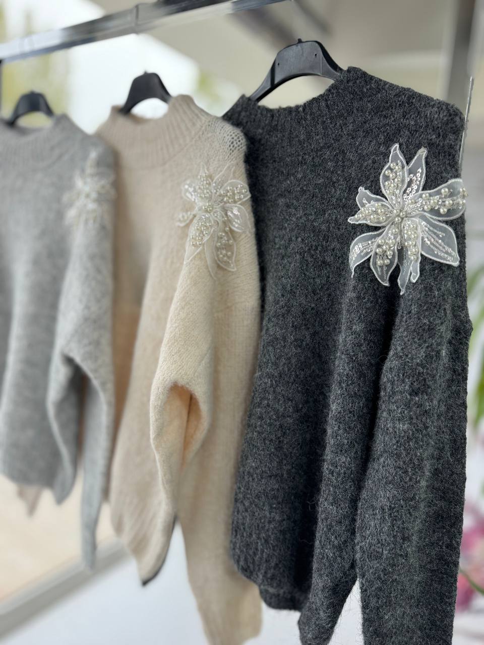 Фото Joie Clair (J-Clair)