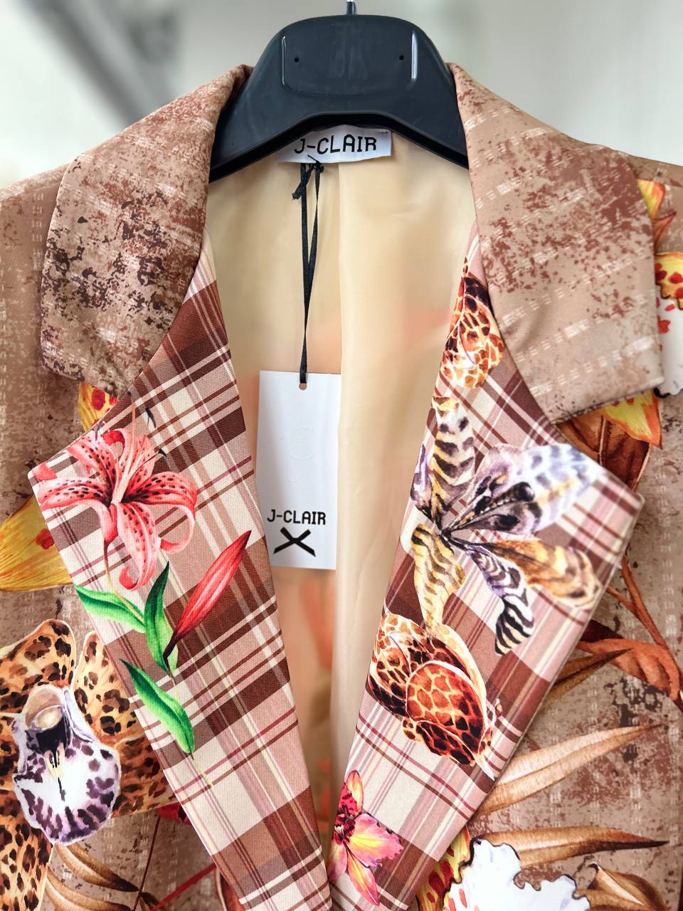 Фото Joie Clair (J-Clair)