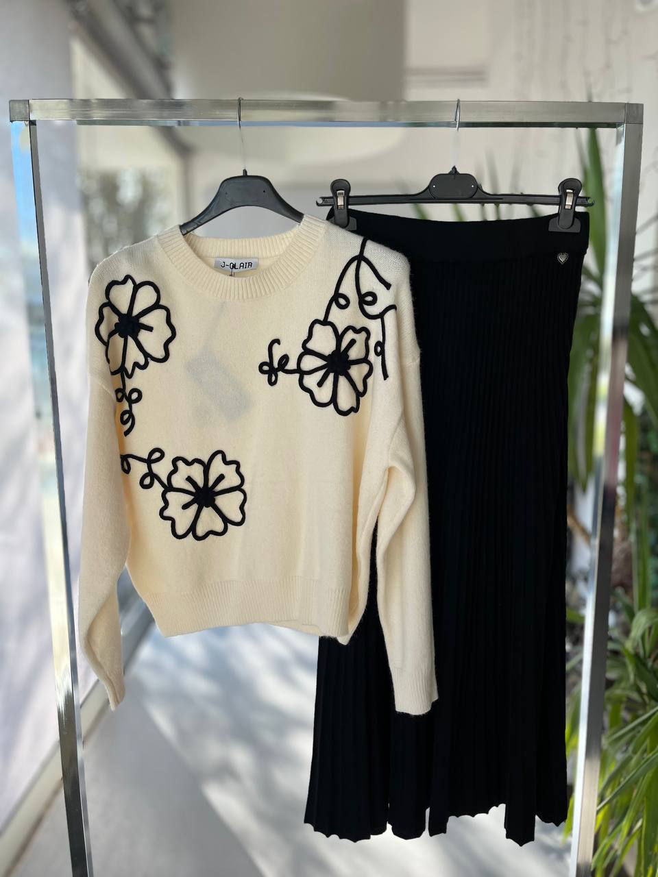 Фото Joie Clair (J-Clair)