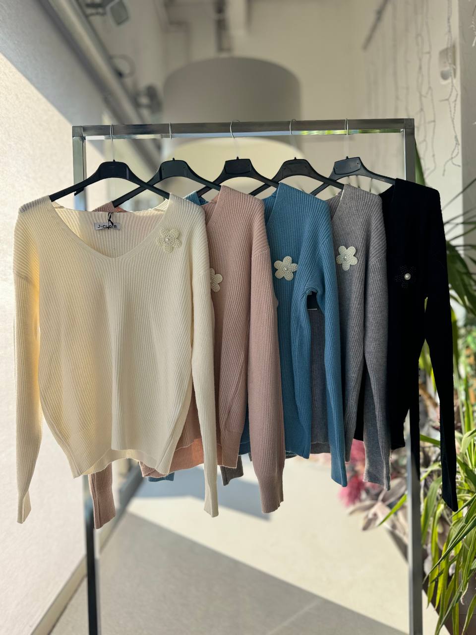 Фото Joie Clair (J-Clair)