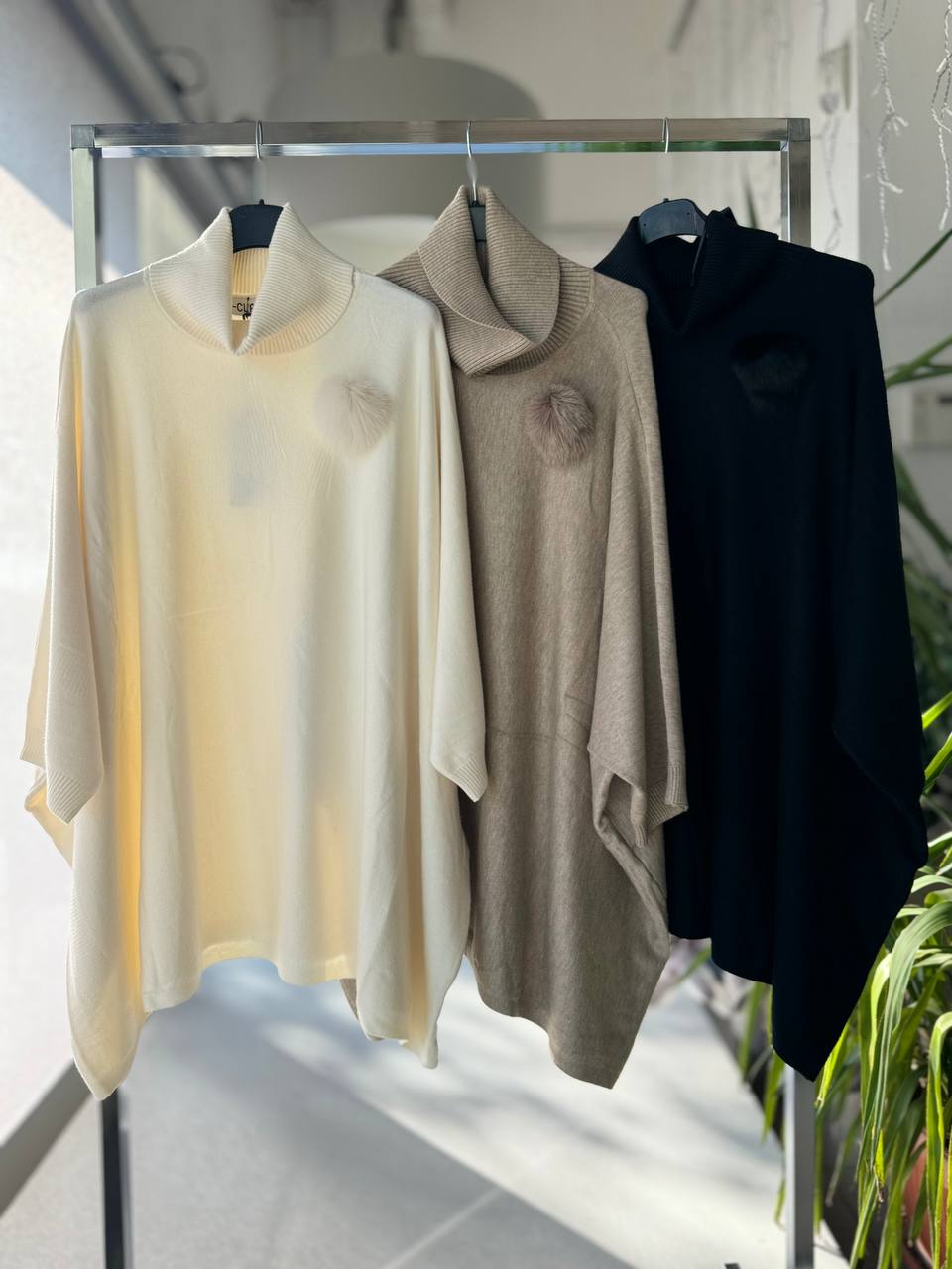 Фото Joie Clair (J-Clair)