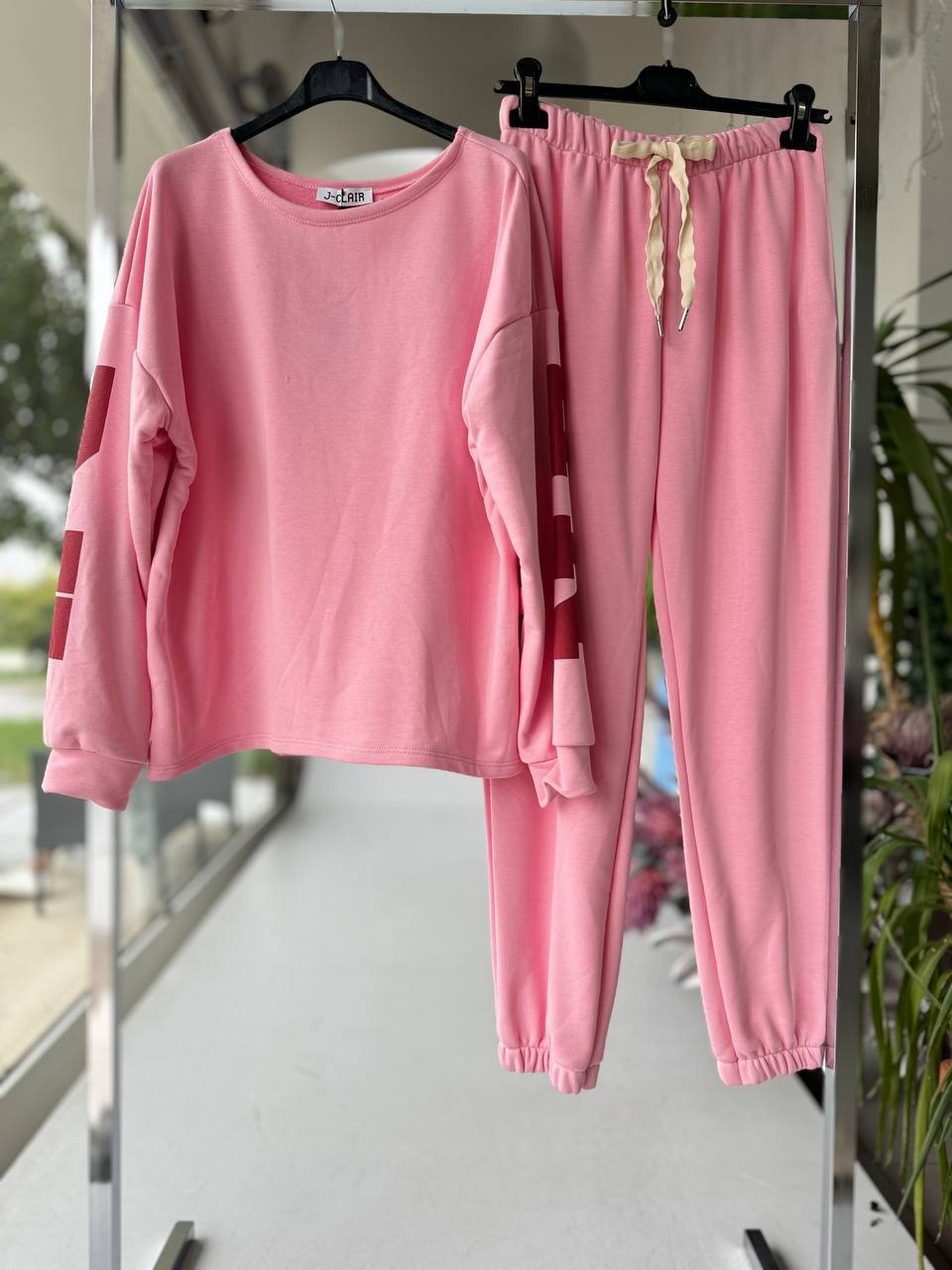 Фото Joie Clair (J-Clair)