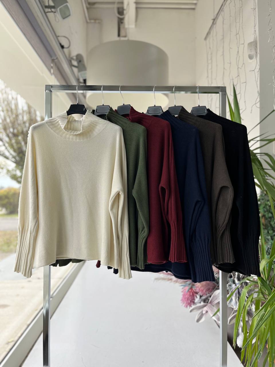 Фото Joie Clair (J-Clair)