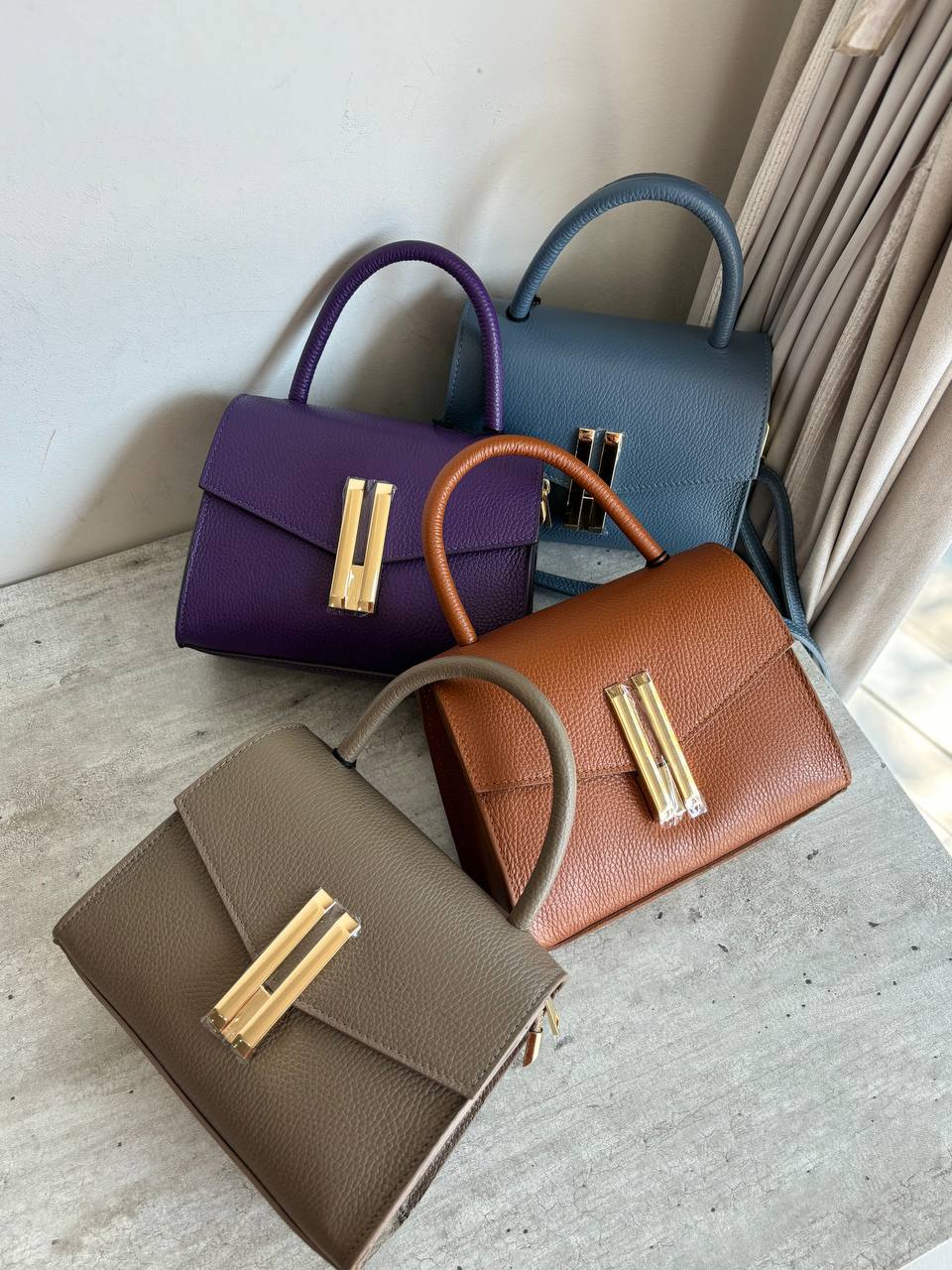 Фото Leather Country