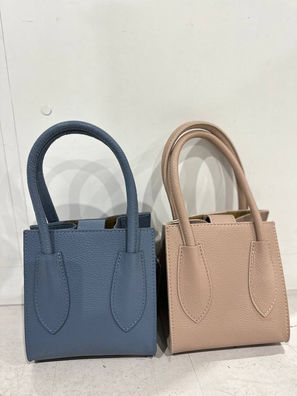 Фото Leather Country