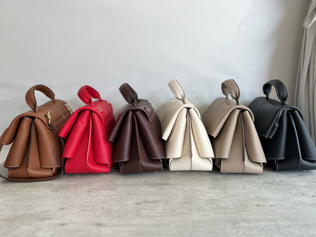 Фото Leather Country