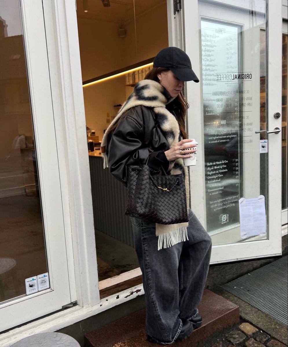 Фото Leather Country