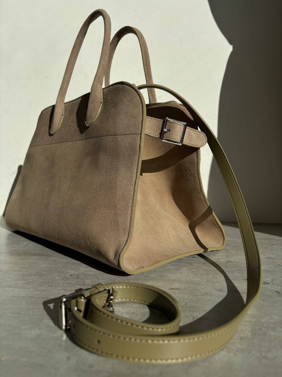 Фото Leather Country