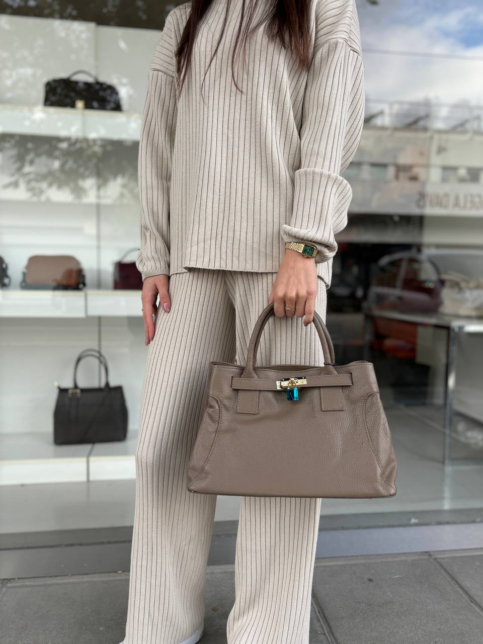 Фото Leather Country