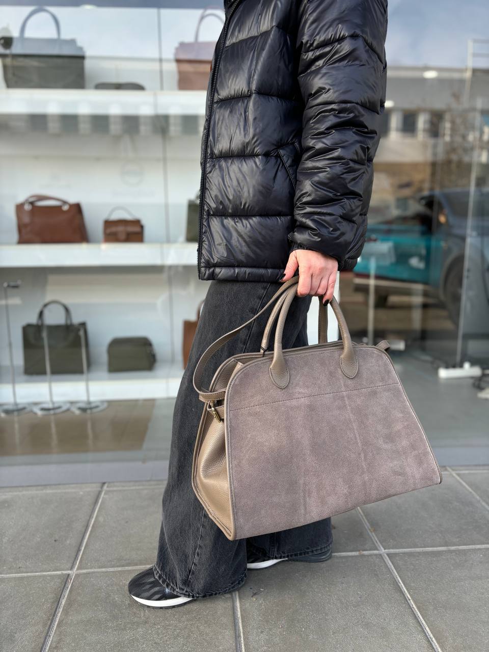 Фото Leather Country