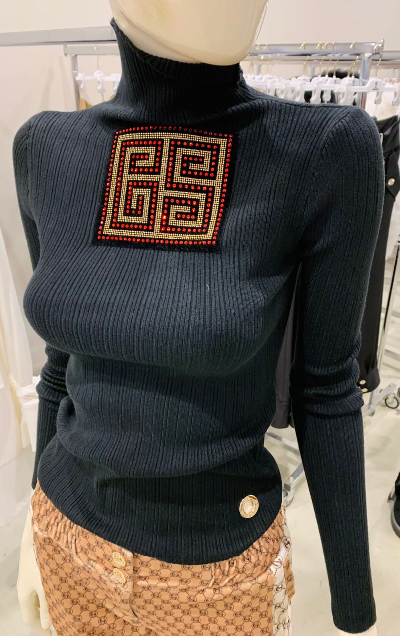 Фото Gil Santucci