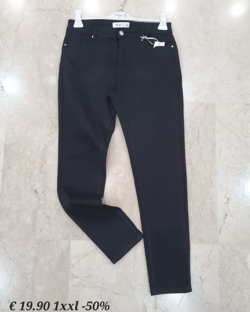 Фото New J
