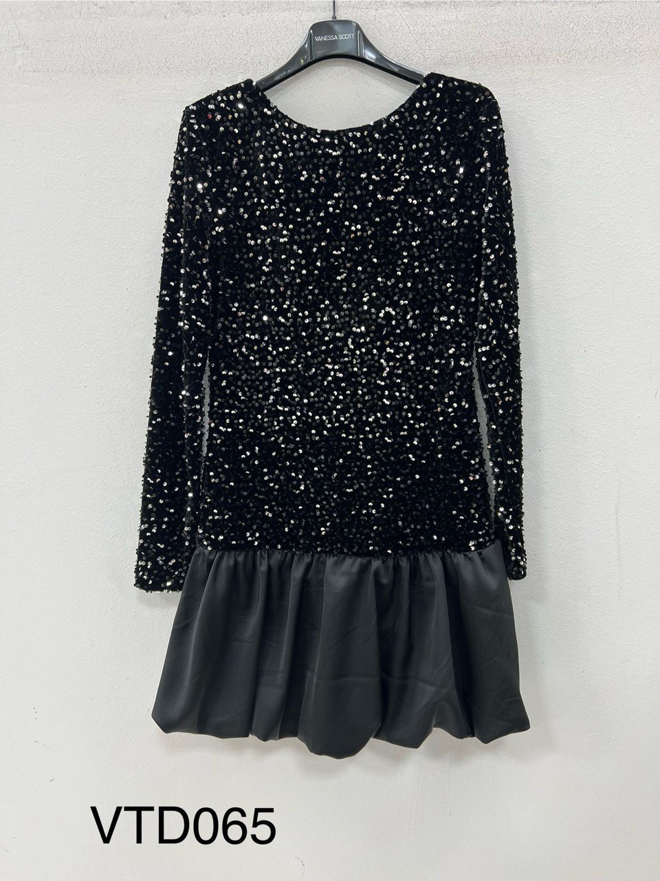 Фото Vanessa Scott