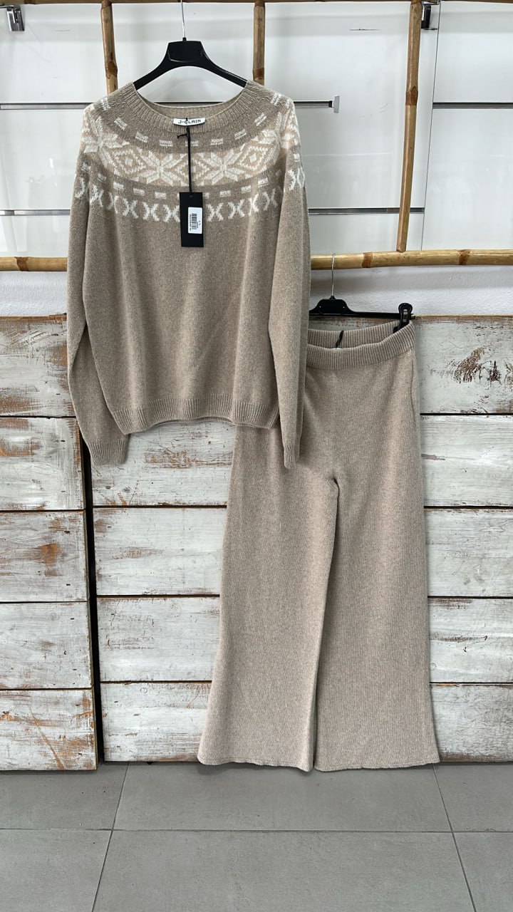 Фото Joie Clair (J-Clair)