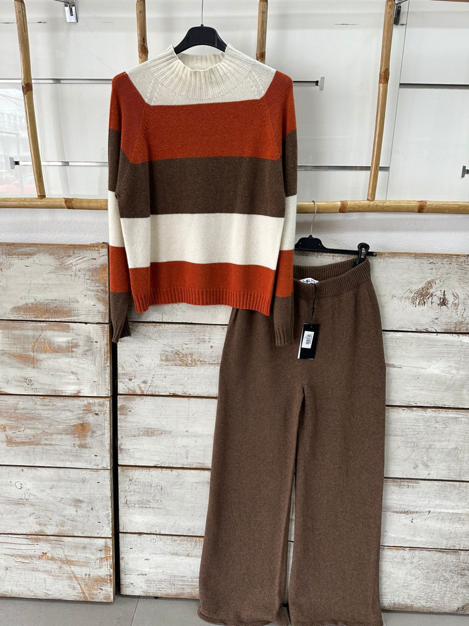 Фото Joie Clair (J-Clair)