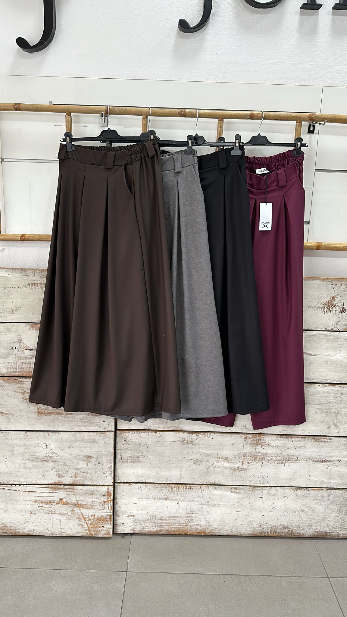 Фото Joie Clair (J-Clair)