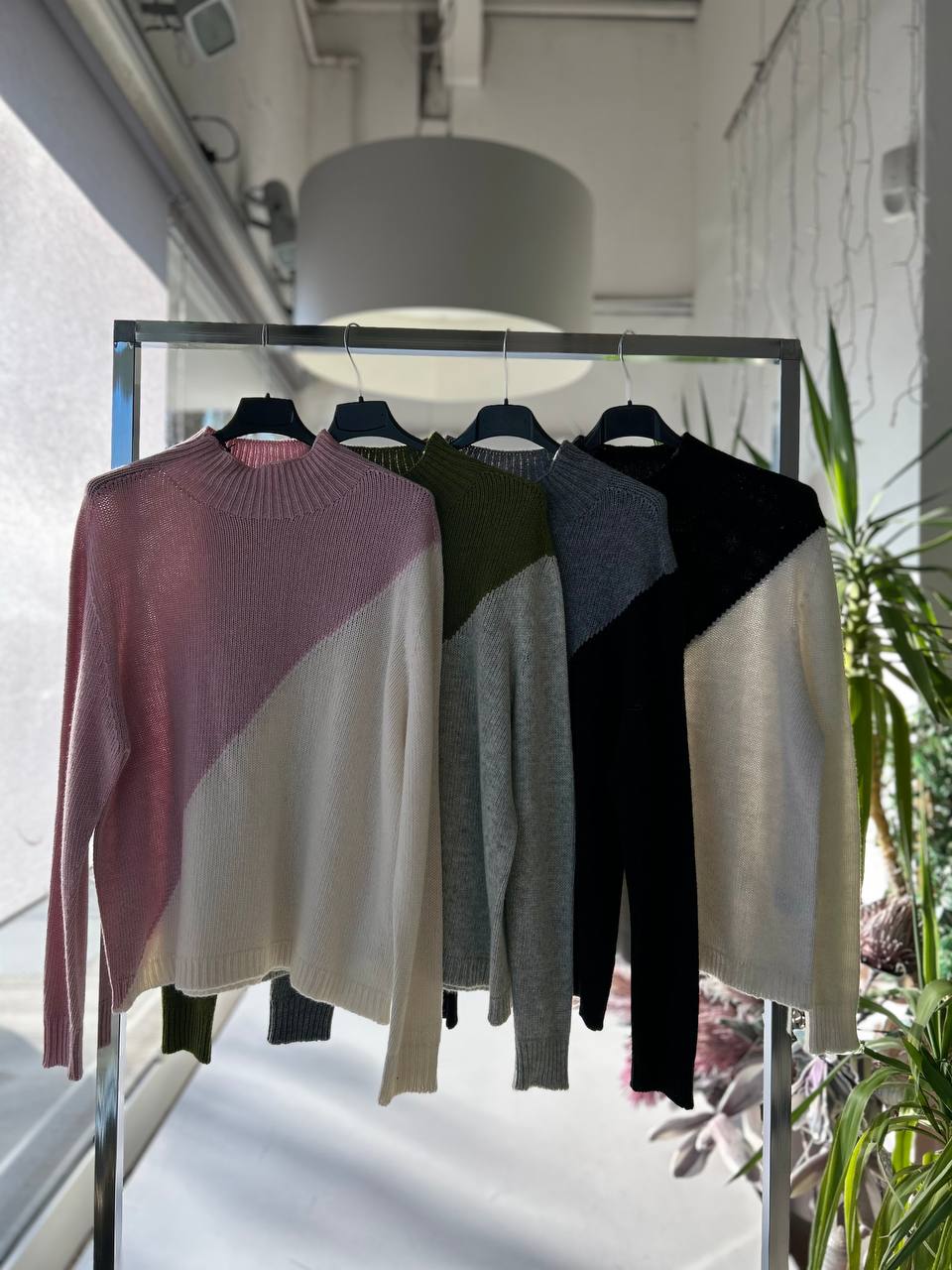 Фото Joie Clair (J-Clair)