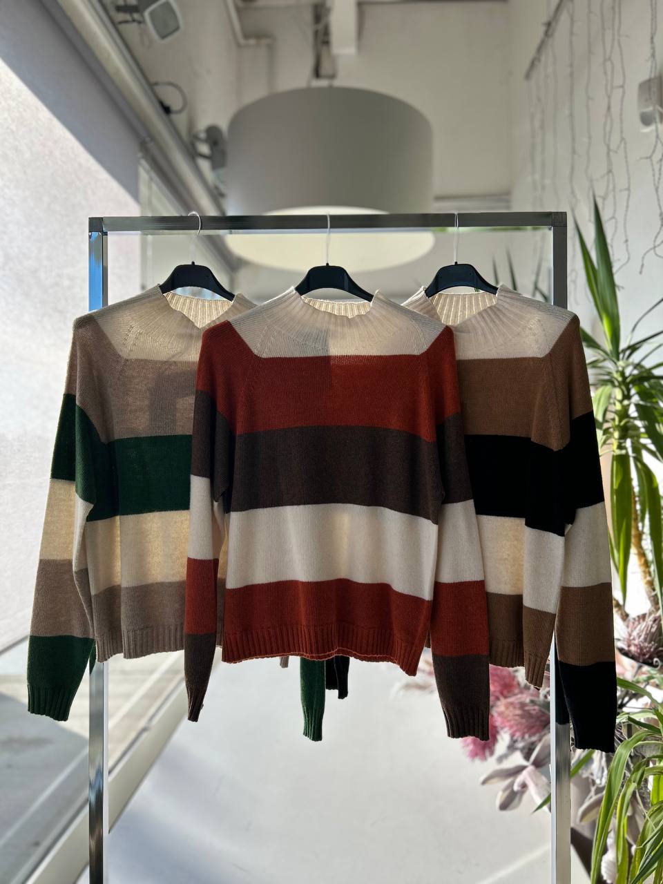 Фото Joie Clair (J-Clair)